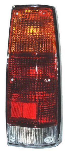 11-1312-00-6B.jpg Calavera Isuzu Pick Up / Luv 1983, 1984, 1985, 1986, 1987 Cromada Con Arnes TYC Derecha - Imagen 1